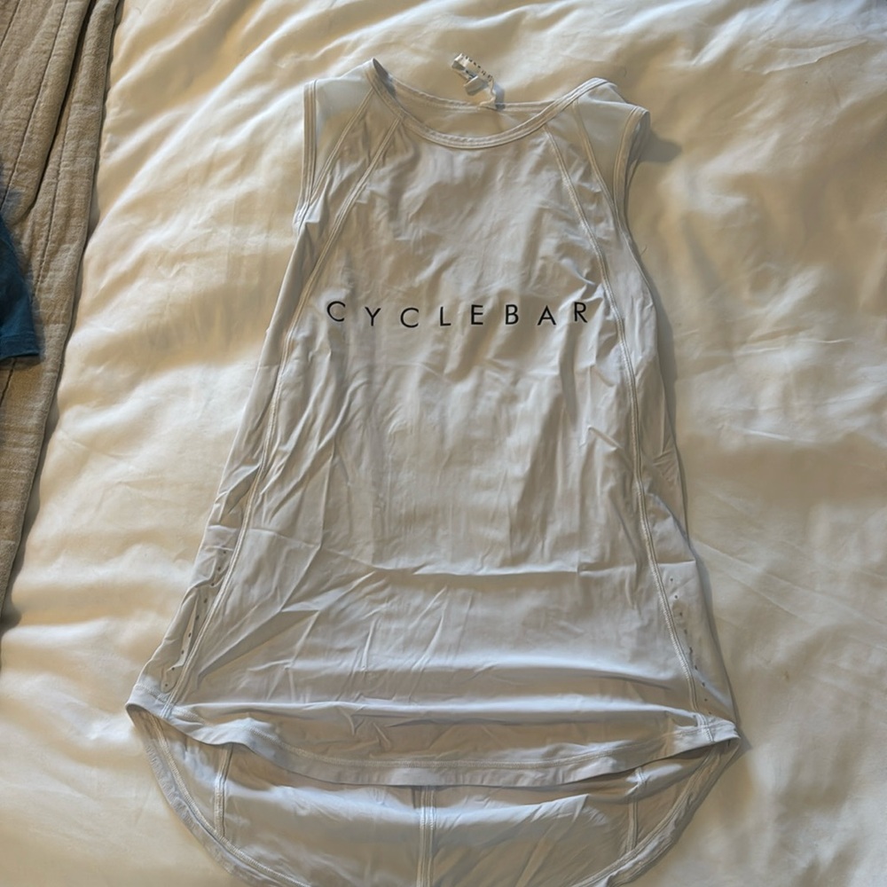 Lululemon cyclebar top. Gently worn. Wicking material.